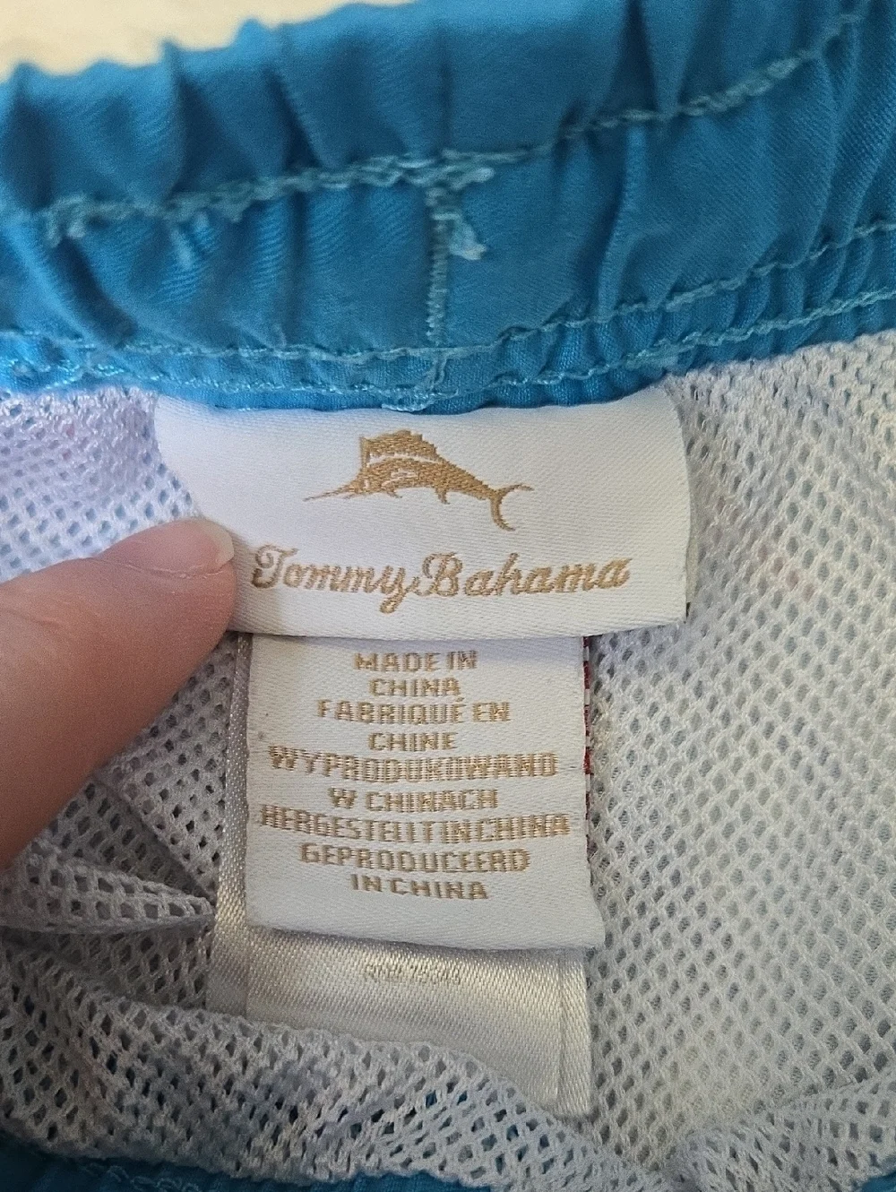 Tommy Bahama nice pair